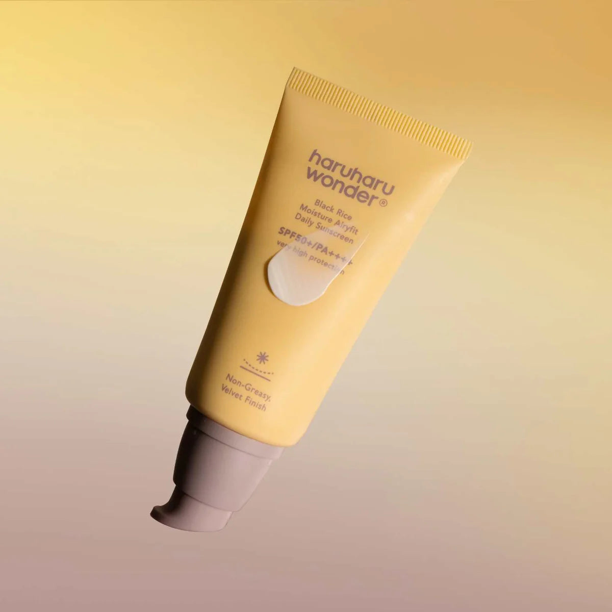 HARUHARU WONDER BLACK RICE MOISTURE AIRYFIT DAILY SUNSCREEN SPF50+ PA++++